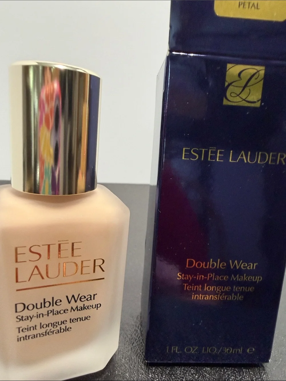Estee Lauder Double Wear Foundation 1C2 Petal - Light Cream Shade